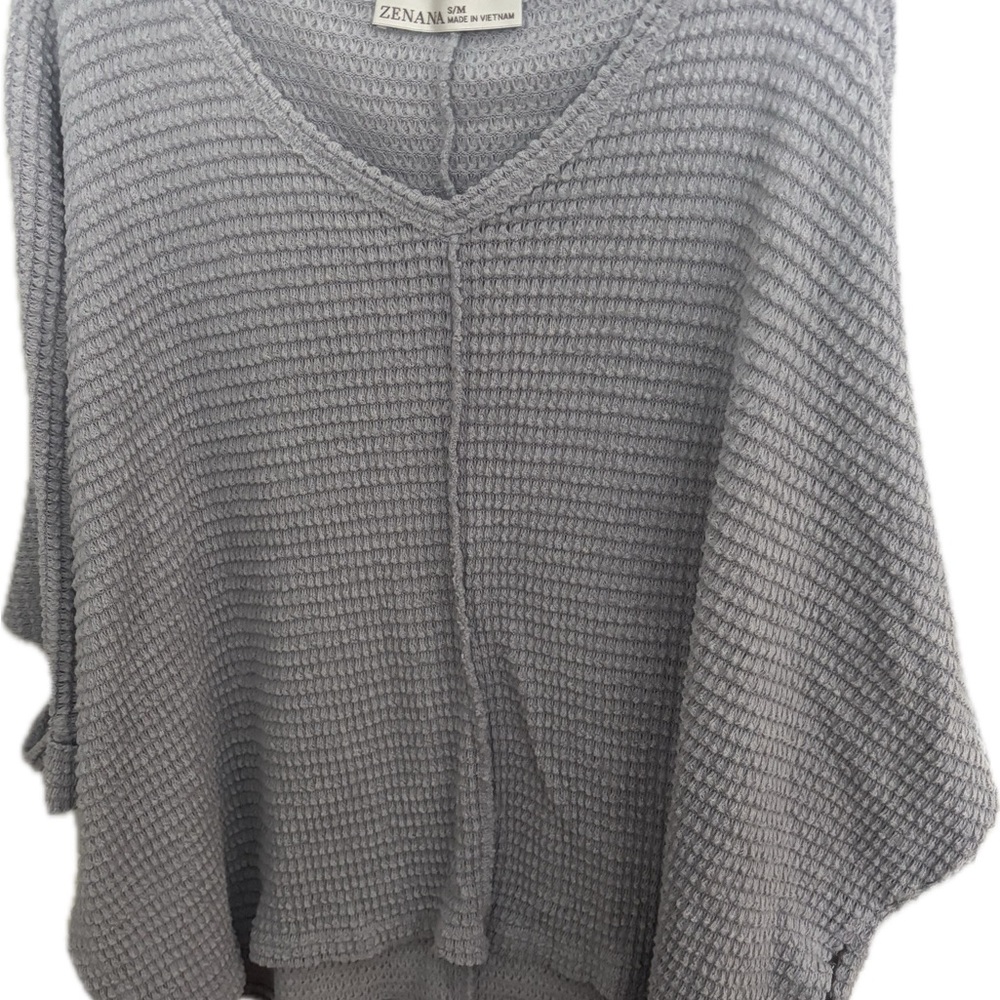 Zenana Outfitters Light Gray Women's Poncho Sweater size Small but fits up XL - Picture 12 of 12
